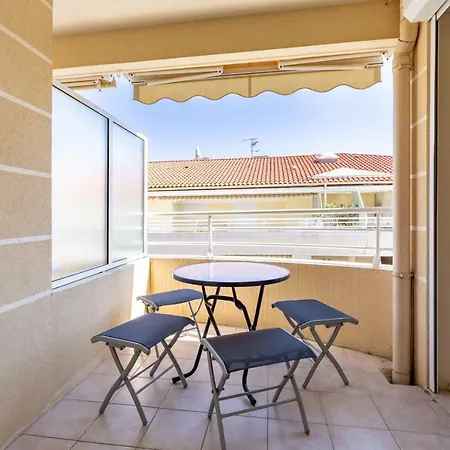Vaneau Duplex Palm Beach דירה קאן